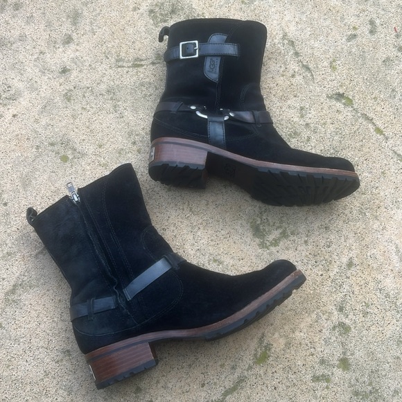 UGG Endell Women's Black Suede Leather Shearling Harness Moto Ankle Boot Size 8 - Picture 8 of 12